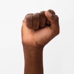 Serviços públicos terão alterações no feriado da Consciência Negra, em Bento Gonçalves