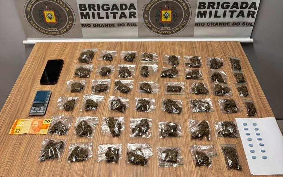 Mulher é presa com drogas no bairro Universitário, em Bento Gonçalves