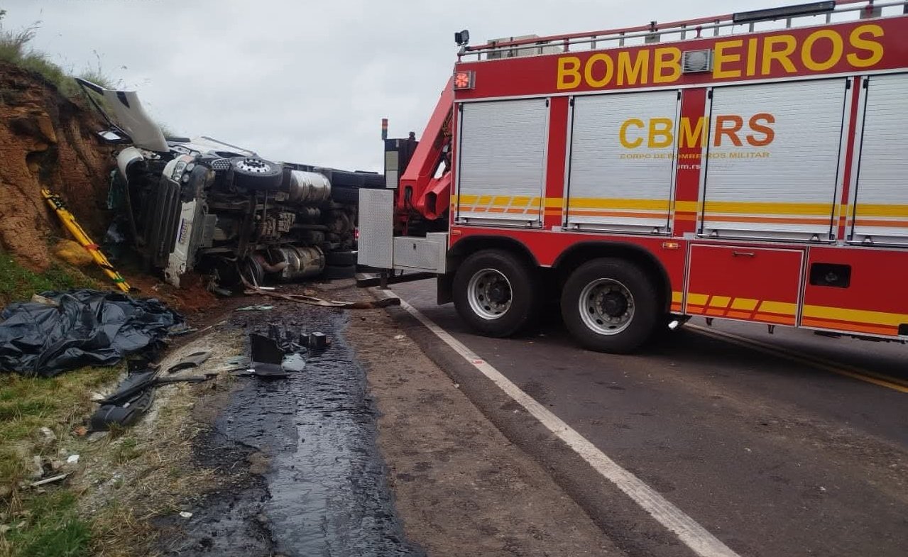 Mulher morre em acidente na BR-285, em Muitos Capões, na Serra Gaúcha