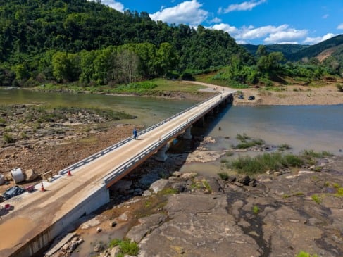 Ponte Bento Gonçalves e Cotiporã, Rio das Antas