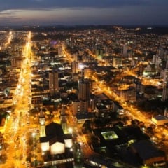 A legislação impacta diretamente o funcionamento de comércios conhecidos como ‘Disk Beer’, que agora enfrentam restrições adicionais. (Foto: Divulgação/Prefeitura)