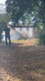  O fogo teve início enquanto o proprietário retornava de uma pescaria. (Foto: Divulgação)