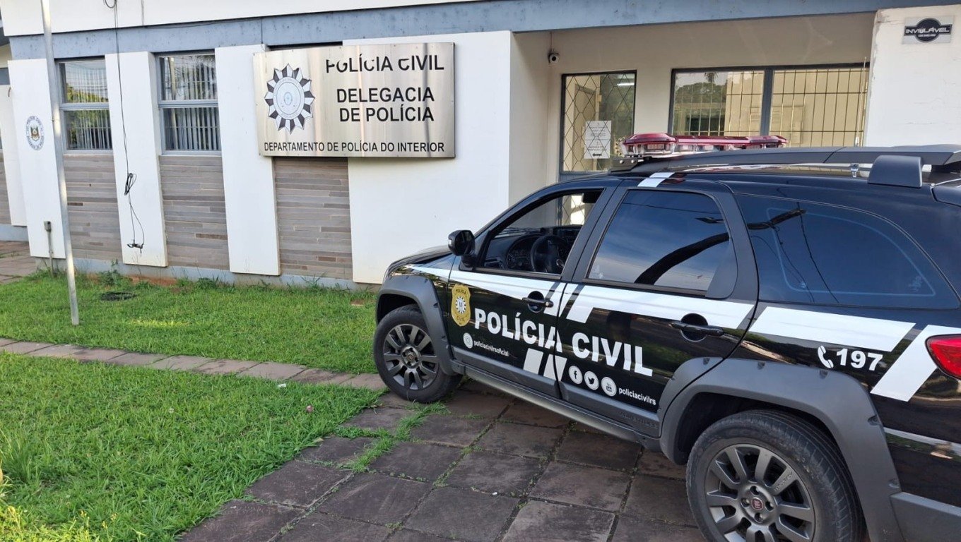 O homem foi localizado, na tarde de sexta-feira (14), por volta das 15h, na rua São Domingos, bairro Pinheirinho. (Foto: Reprodução) O homem foi localizado, na tarde de sexta-feira (14), por volta das 15h, na rua São Domingos, bairro Pinheirinho. (Foto: Reprodução)