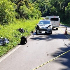 Identificado jovem que morreu em colisão entre carro e moto na VRS-855, entre Bento Gonçalves e Pinto Bandeira