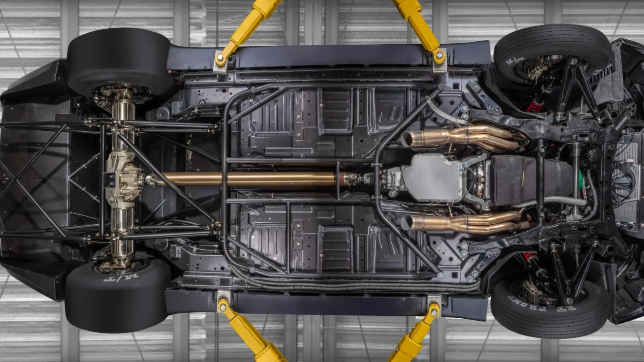 Dodge Charger Hustle Stuff Drag Pak - Foto: Divulgação