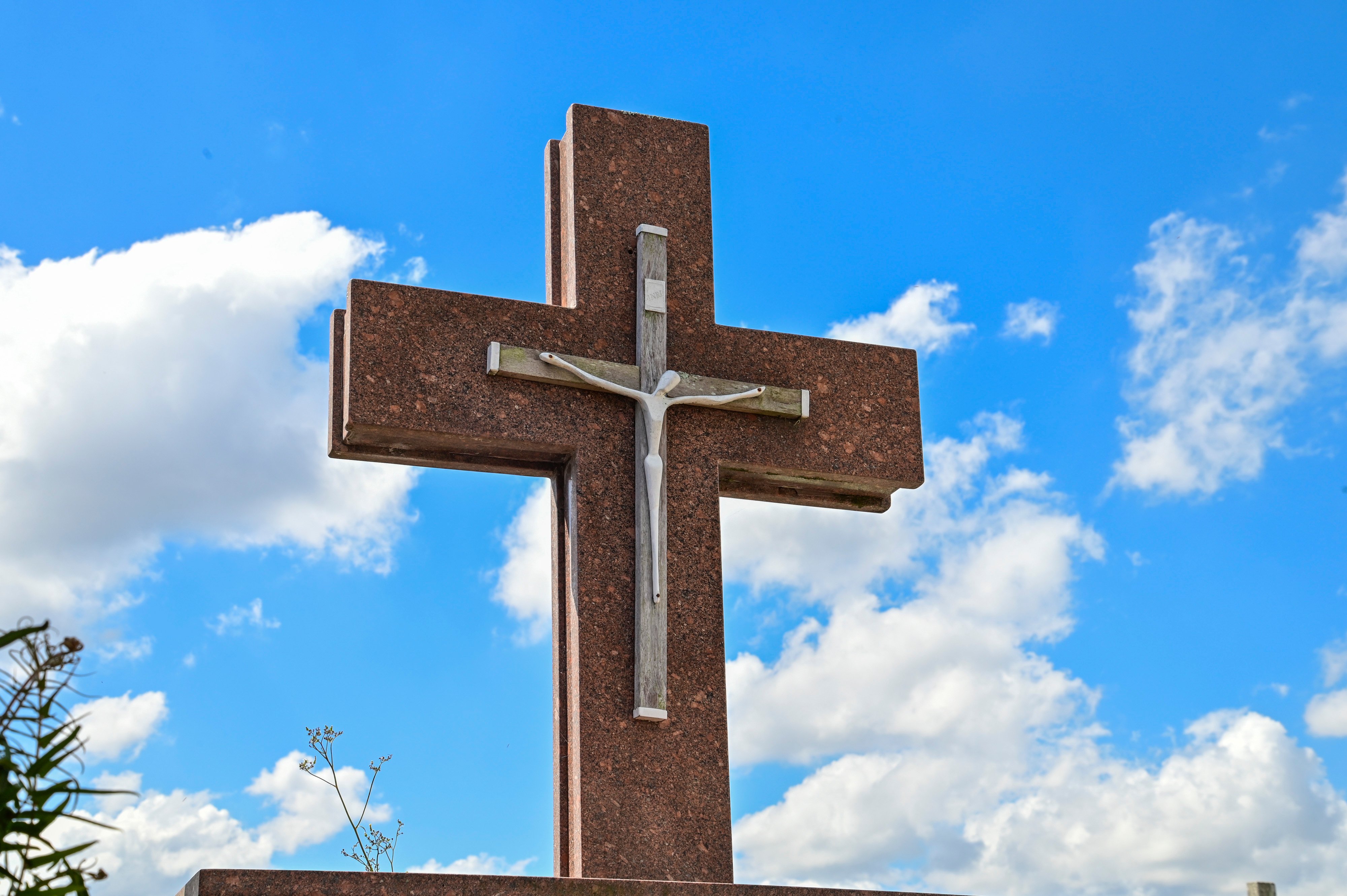 Prefeitura de Caxias do Sul publica novo edital para concessão de serviços funerários