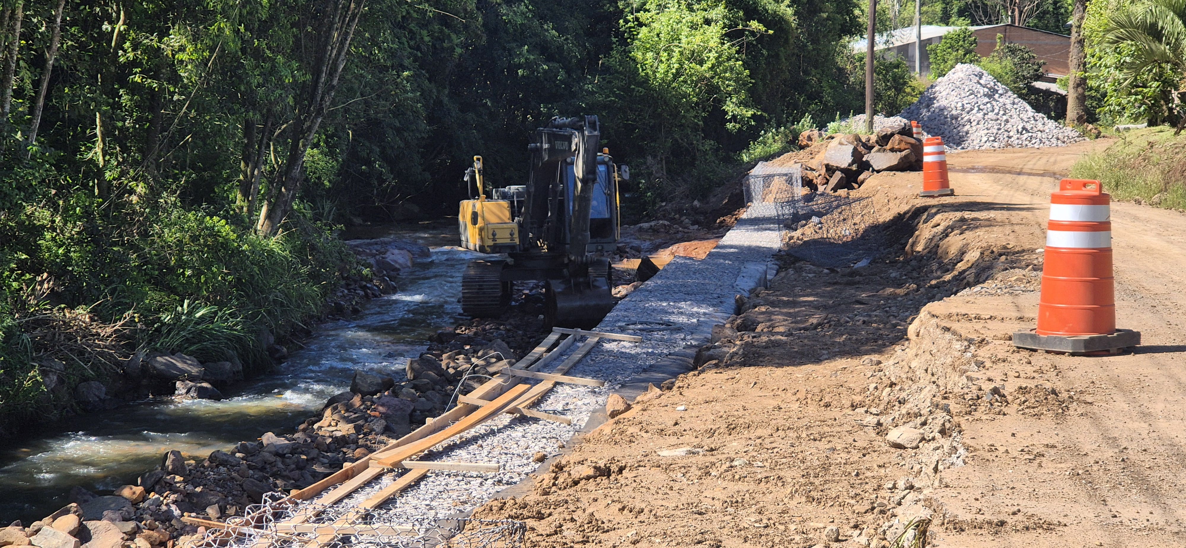 Obras em estrada no interior de Caxias do Sul chegam a 70% da execução