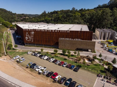 Contratações são CLT e abrangem área produtiva nas unidades Matriz, Centro e Vale dos Vinhedos (foto)