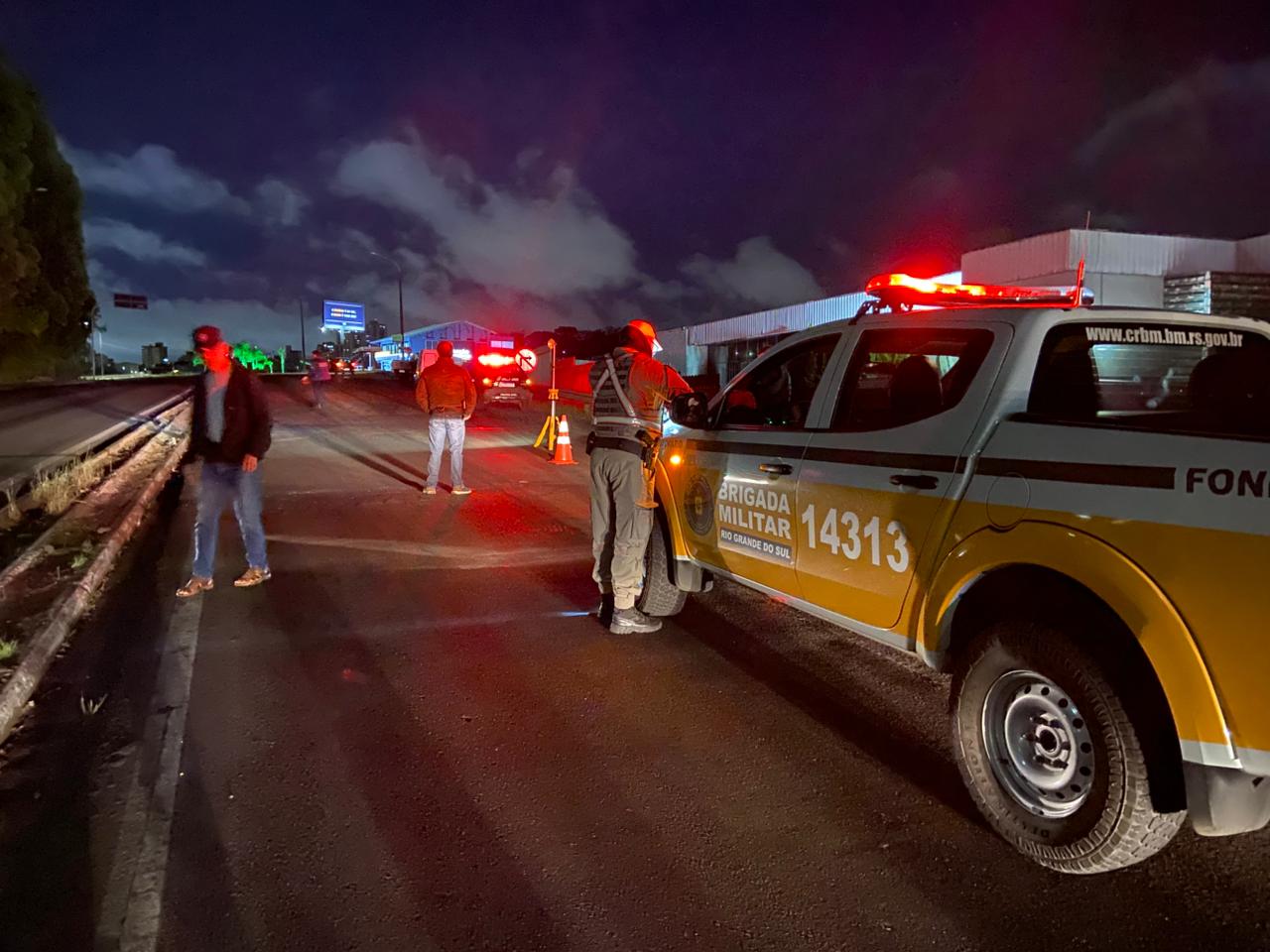 Homem morre atropelado na RSC-453, em Caxias do Sul