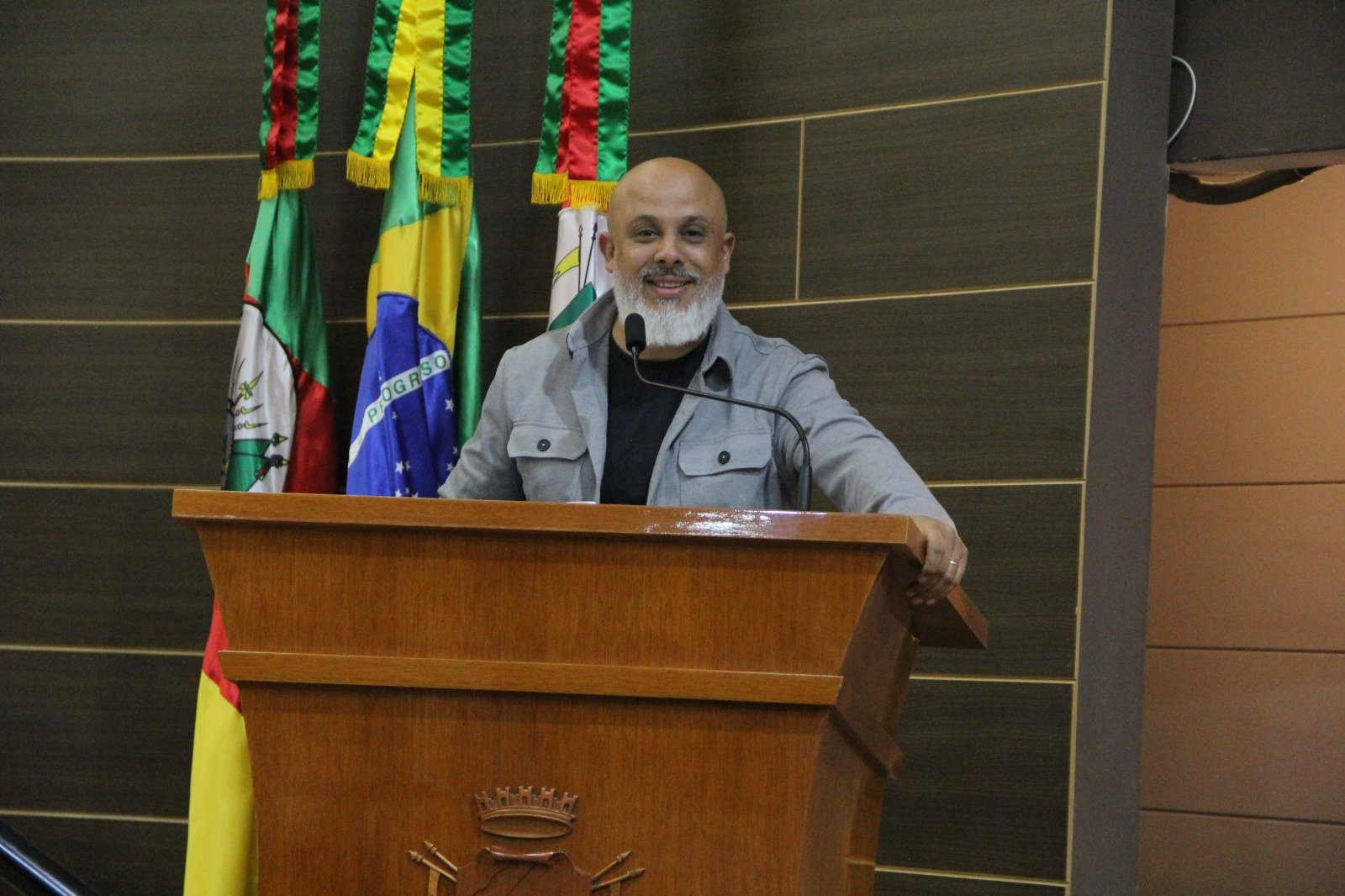 PP deve indicar Davi de Almeida para presidir o Legislativo de Farroupilha em 2026