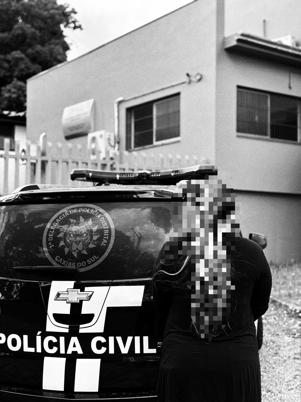 Polícia Civil captura foragida por receptação e adulteração de veículo em Caxias do Sul