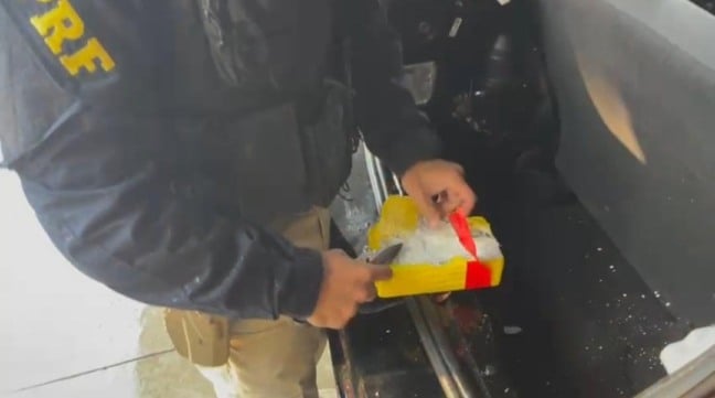 PRF prende homem com 5 quilos de cocaína na BR-470 em Bento Gonçalves