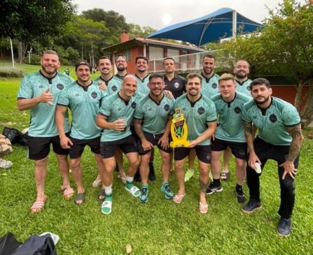 Farrapos conquista primeira etapa do Circuito Gaúcho de Rugby Sevens com campanha impecável