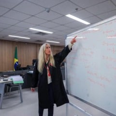 Na acusação, atuou a promotora de Justiça Luciane Wingert (foto). Subtenente matou a vítima com oito tiros, inclusive pelas costas. 