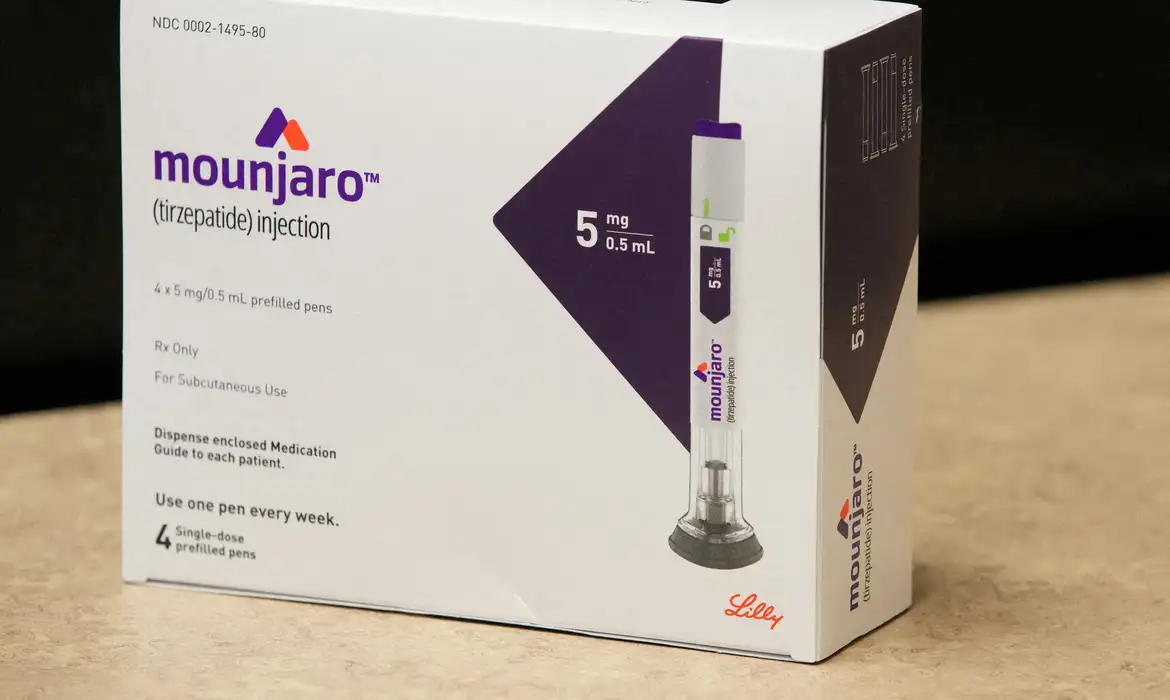 Anvisa alerta para riscos e venda ilegal de canetas emagrecedoras falsas