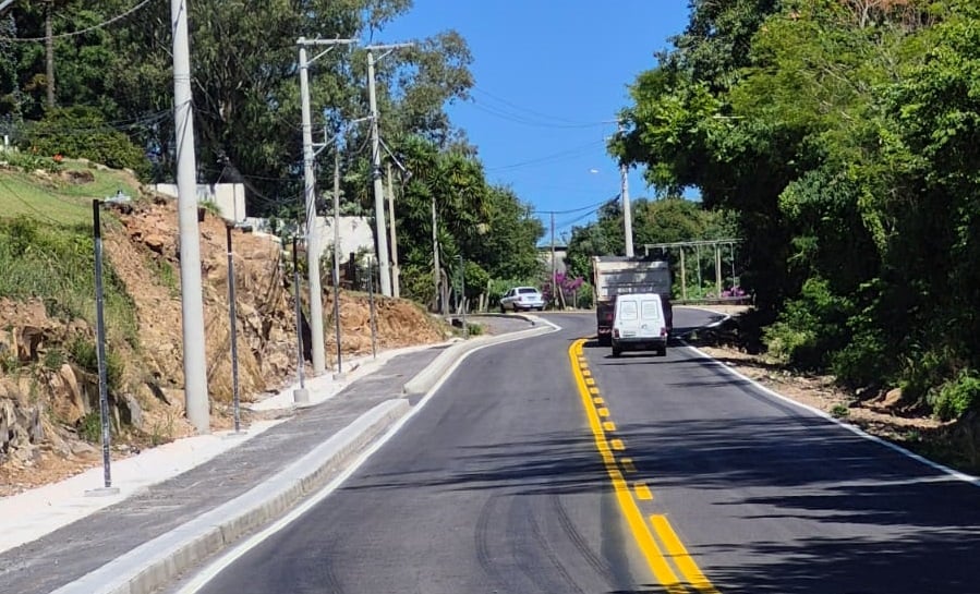 Obra gera questionamentos sobre segurança e ausência de acostamento na ERS-444, em Bento Gonçalves