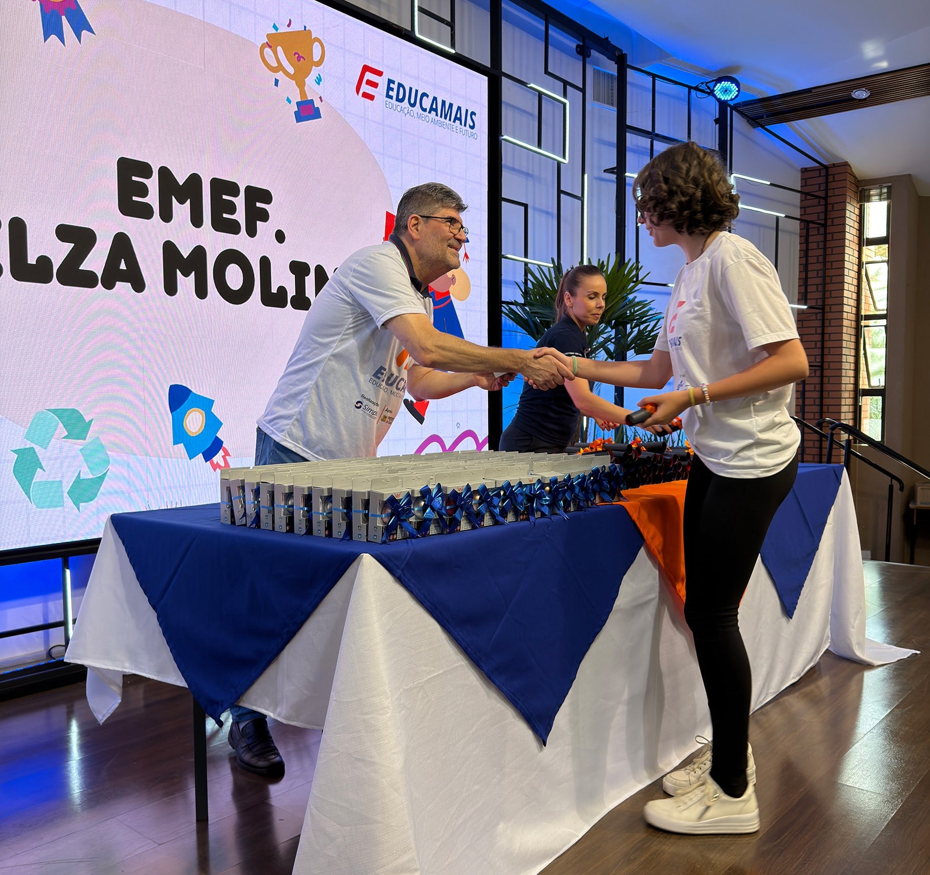 Educamais forma 180 jovens e consolida hub colaborativo de formação em polímeros da Serra Gaúcha