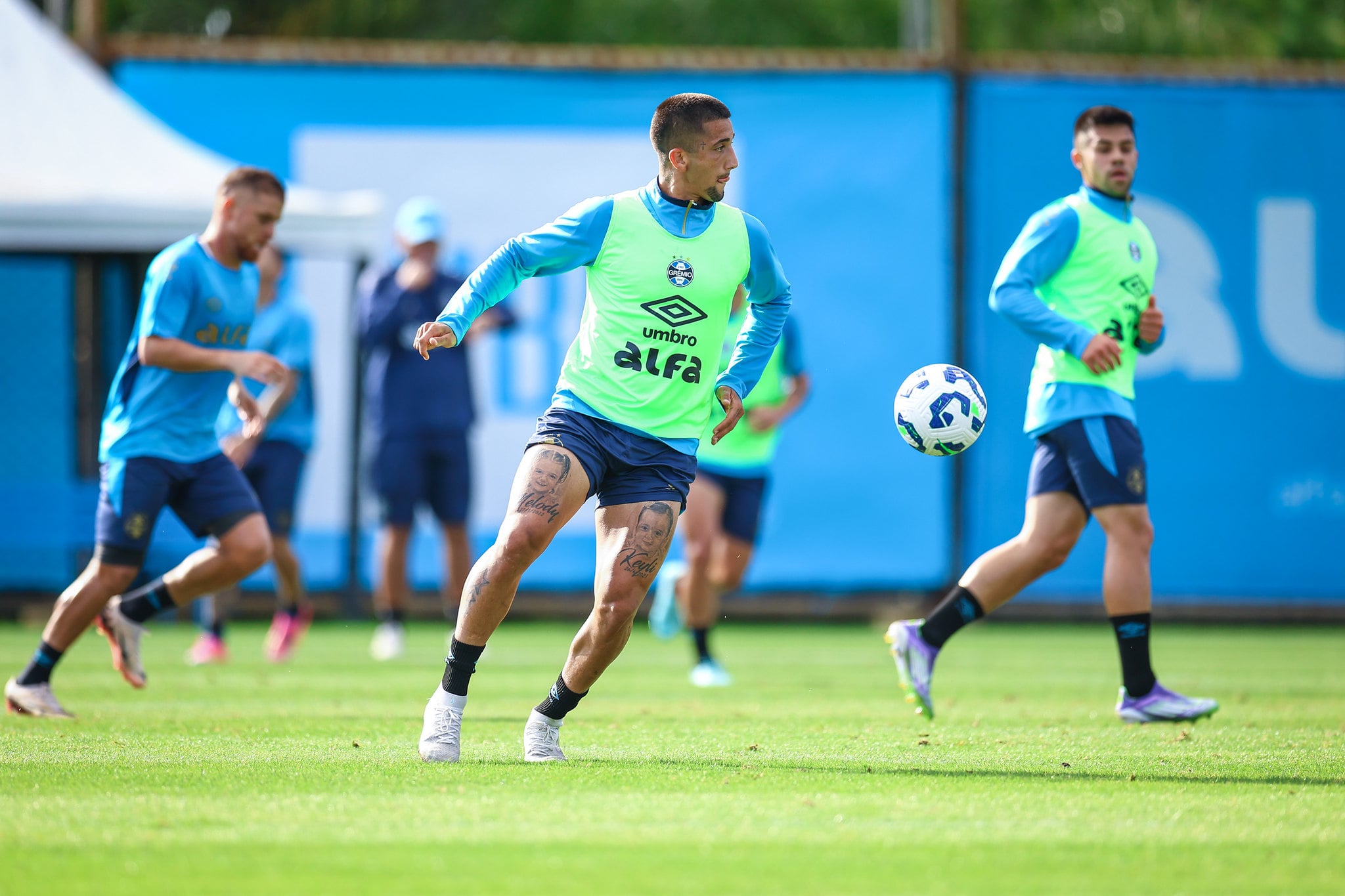 Com propostas de outros clubes, atacante deve deixar o Grêmio