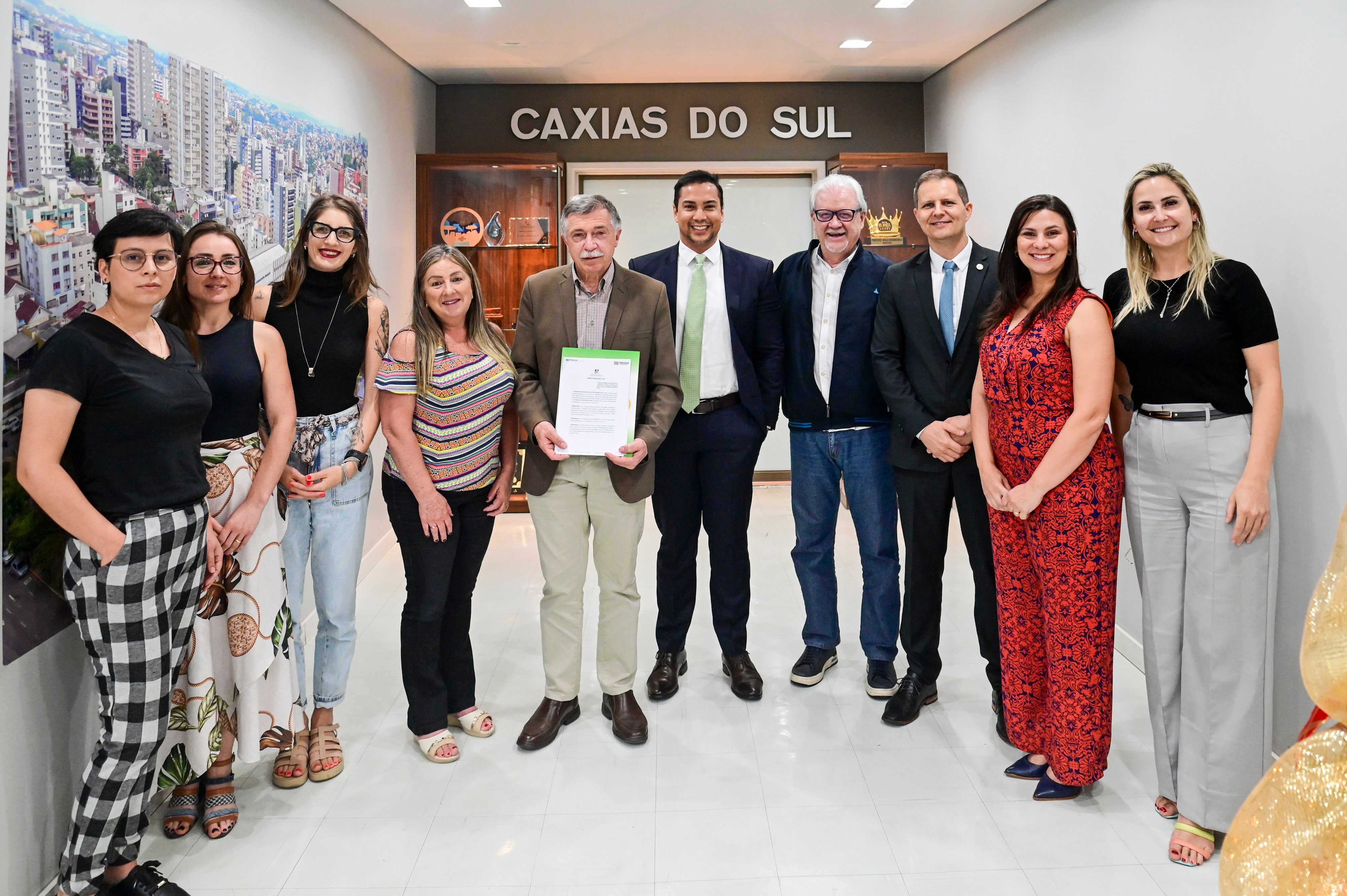 Caxias do Sul adere ao Programa IDEA em benefício de crianças e adolescentes acolhidos