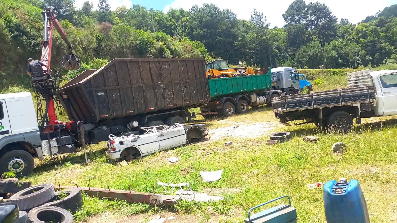 Receptador de fios furtados é preso dentro de desmanche em Caxias do Sul