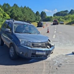 acidente caminhonete colisão 122