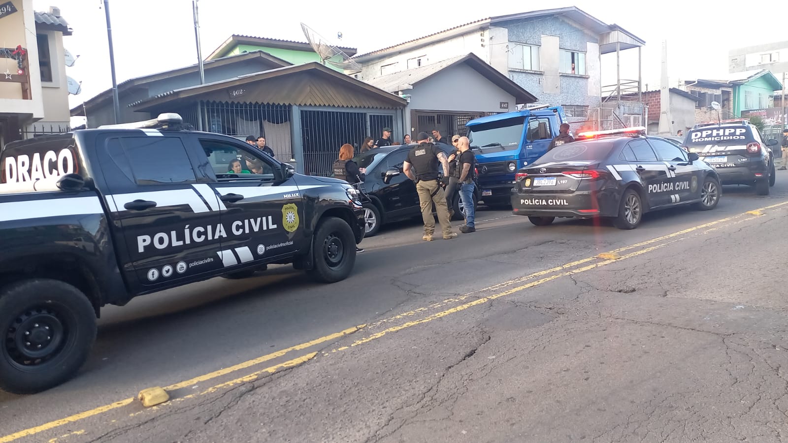 Ação da Polícia Civil e Brigada Militar prende três suspeitos de homicídio no bairro Fátima, em Caxias do Sul