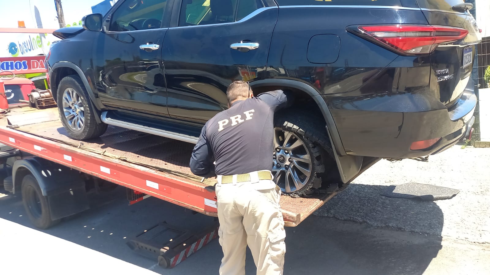 Perseguição termina com três jovens presos após confronto com a policia em Caxias do Sul