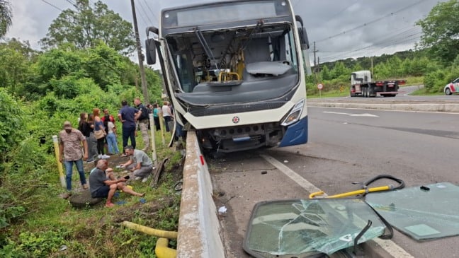 ônibus visate acidente