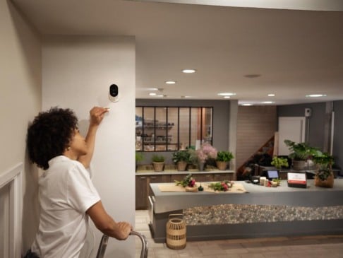 O problema não reside na tecnologia em si, mas nos riscos de privacidade e segurança digital. (Foto: Reprodução)