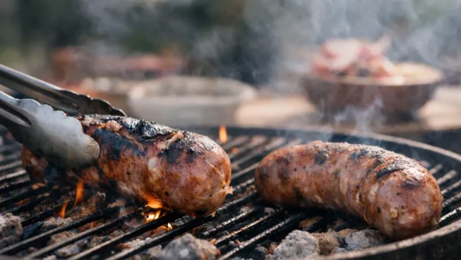 2 dicas simples evitam que a linguiça artesanal resseque ou queime