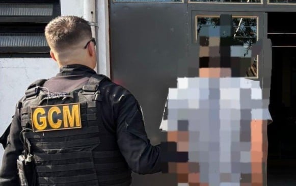 Homem é preso por dano ao patrimônio, desacato e resistência em Bento Gonçalves