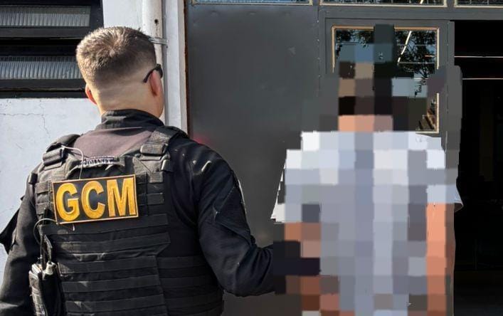 Homem é preso por dano ao patrimônio, desacato e resistência em Bento Gonçalves