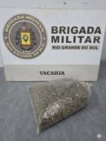 O suspeito foi apresentado na Delegacia de Pol&iacute;cia de Pronto Atendimento (DPPA), onde foi lavrado o auto de pris&atilde;o em flagrante. (Foto: Comunica&ccedil;&atilde;o Social &ndash; 10&ordm; BPM)