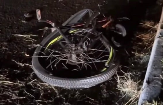  A ocorrência, registrada por volta das 20h, envolveu três veículos de passeio. (Foto: Reprodução/Redes Sociais)