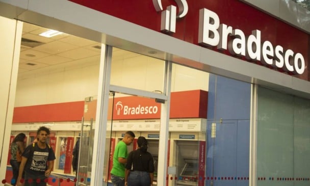 A estratégia do banco é justificada pelo avanço dos canais digitais. (Foto: Divulgação)