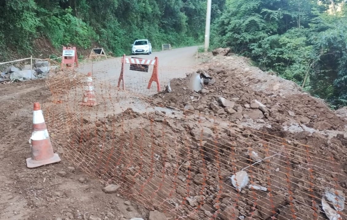 Estrada em Caravaggio da 6ª Légua, em Caxias do Sul, tem bloqueio total a partir desta quarta-feira (14)