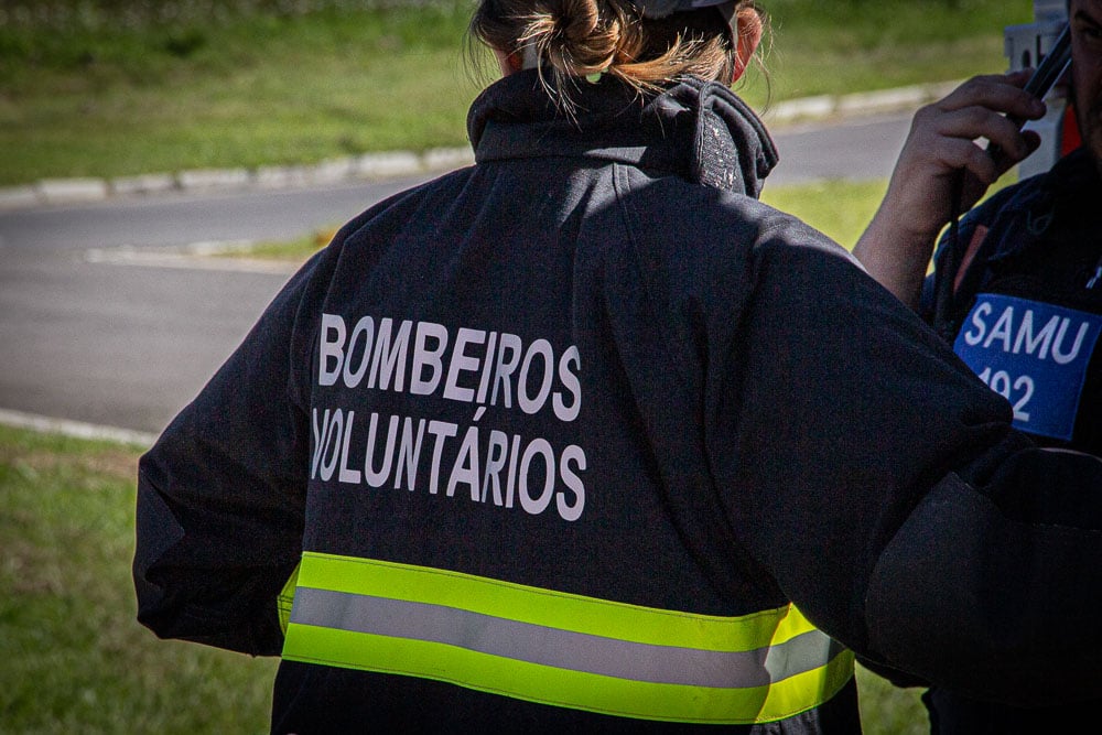 Acidente entre carros na RSC-453 em Garibaldi deixa dois condutores feridos