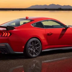 Mustang Dark Horse SC