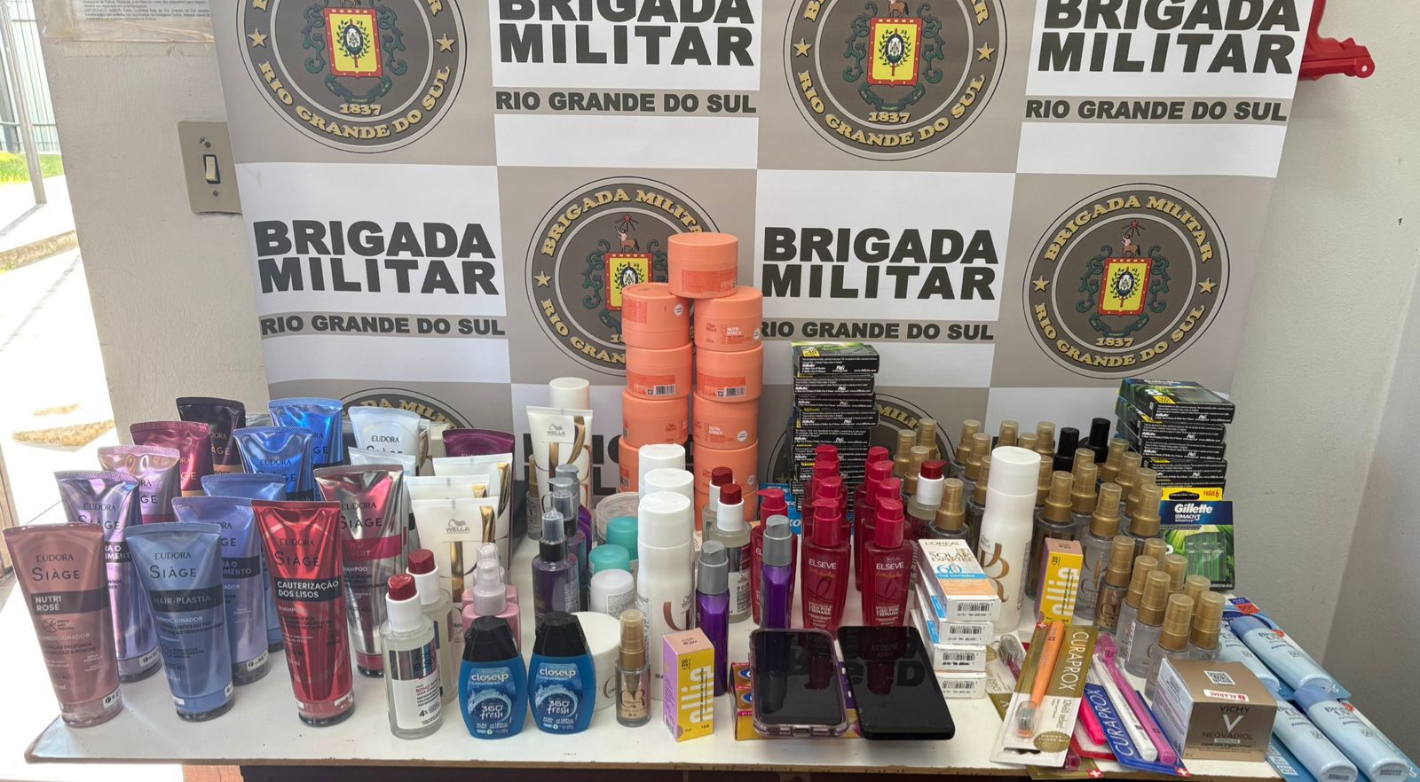 Brigada Militar prende cinco por furto em série no Centro de Farroupilha