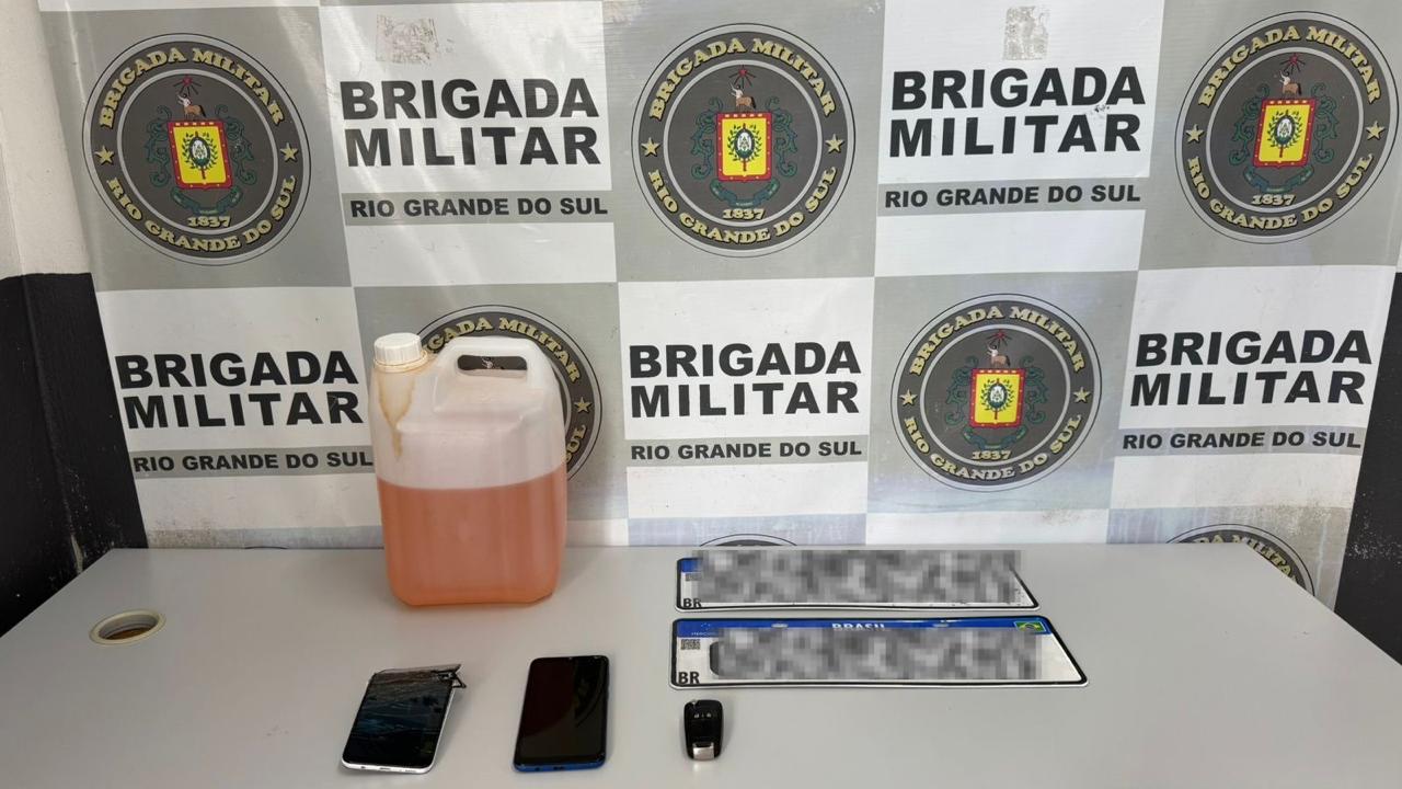 Brigada Militar apreende veículo clonado e prende dois homens em Caxias do Sul