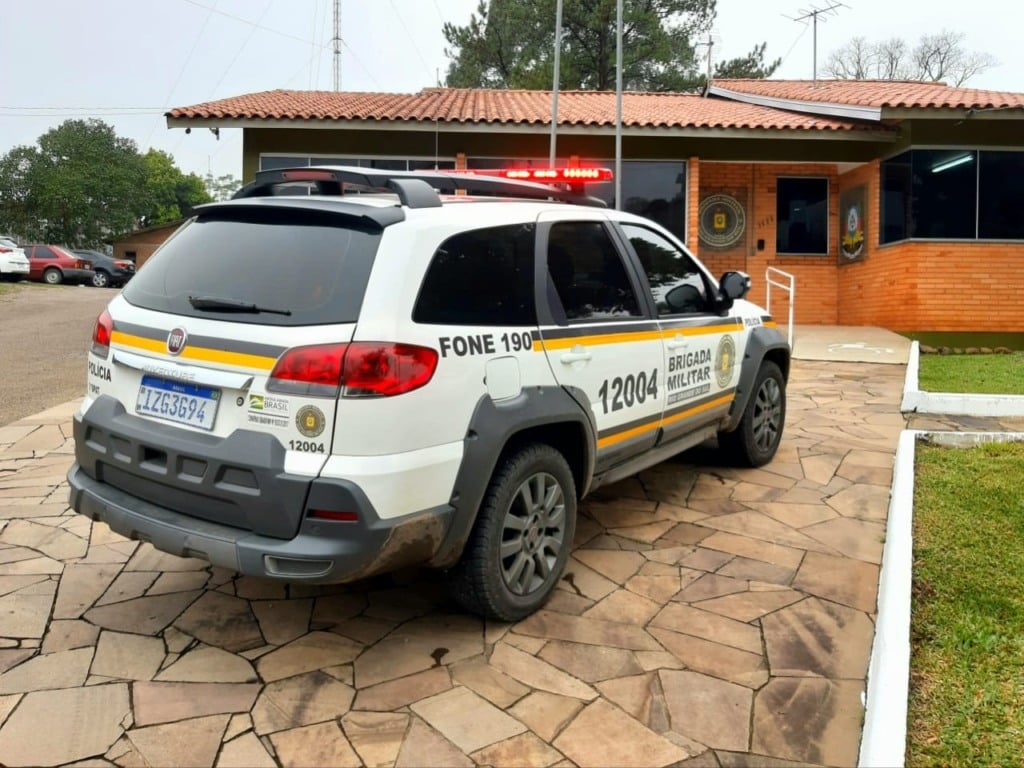 A Brigada Militar efetuou buscas por toda a região logo após o crime, porém, até o momento, nenhum suspeito havia sido localizado. (Foto: Reprodução) A Brigada Militar efetuou buscas por toda a região logo após o crime, porém, até o momento, nenhum suspeito havia sido localizado. (Foto: Reprodução)