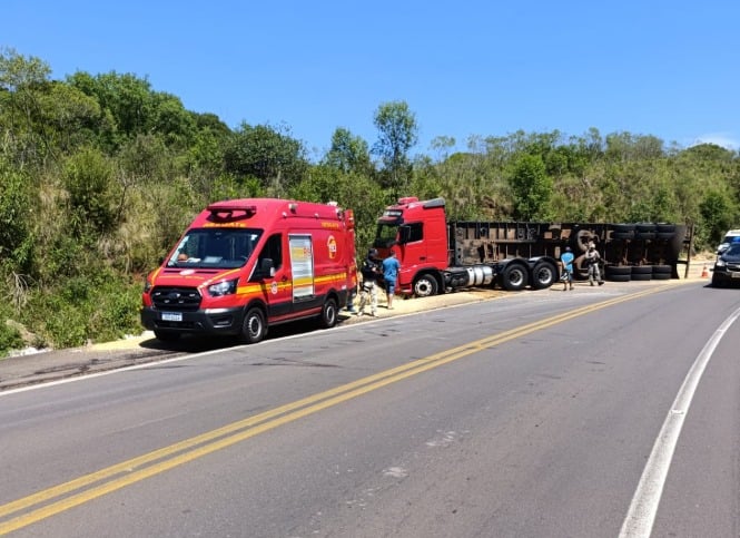 Fotos: Corpo de Bombeiros de Vacaria/Divulgação Fotos: Corpo de Bombeiros de Vacaria/Divulgação