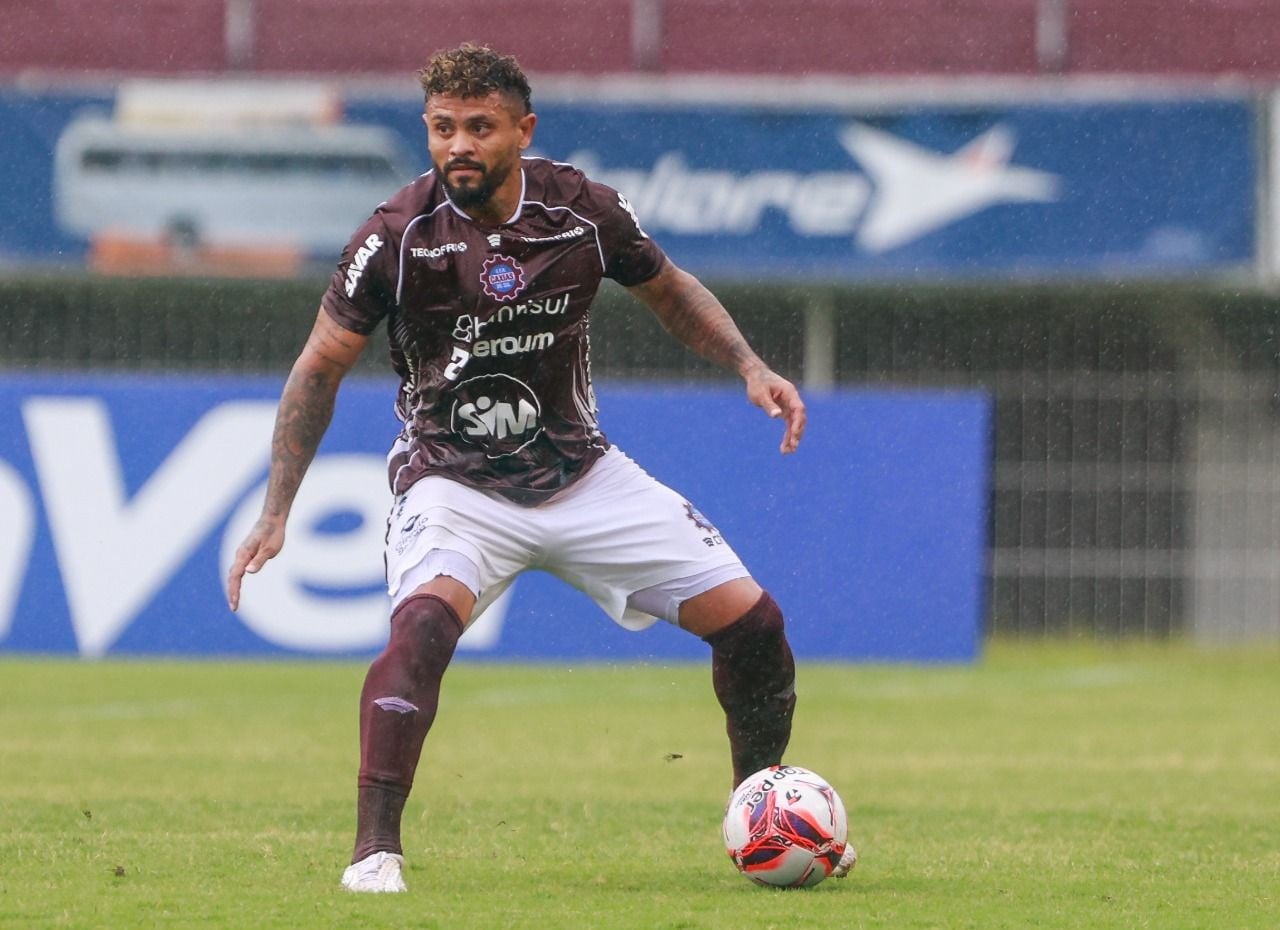 Dois jogadores retornam aos treinos e devem reforçar o Caxias contra o Inter