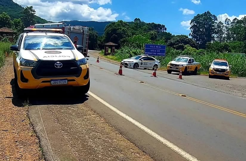 ERS-452 é totalmente bloqueada em Vale Real por suspeita de explosivo