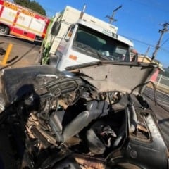 Caminh&atilde;o de lixo se choca com carro e deixa um morto e tr&ecirc;s feridos em Vacaria