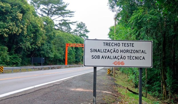 Estudo testa novas tintas para reforçar visibilidade de faixas na ERS-446, em Carlos Barbosa