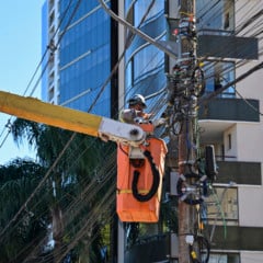 fia&ccedil;&atilde;o a&eacute;rea