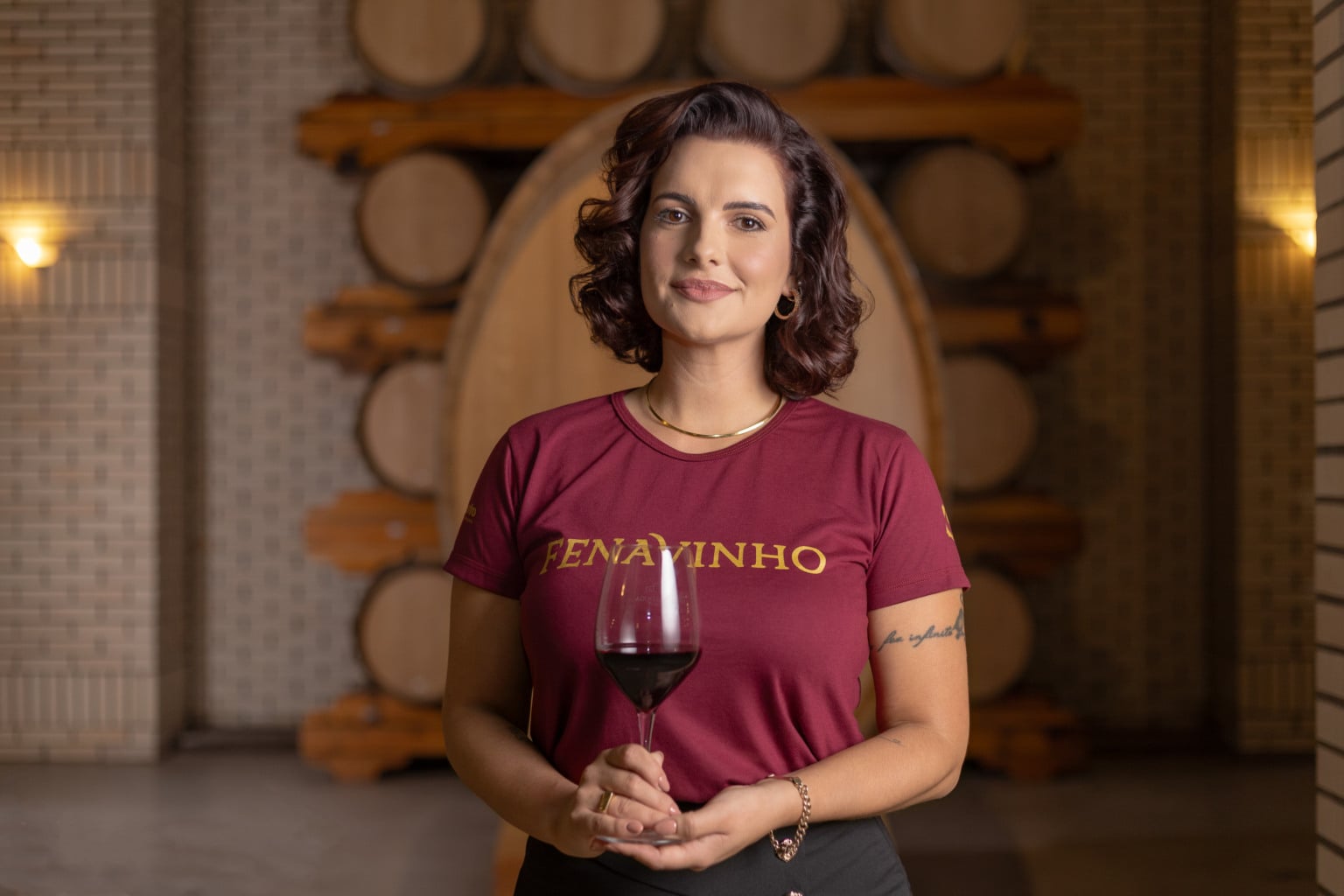 Thais Bernardi Gon&ccedil;alves, Construtora Loppiano e Lar do Anci&atilde;o