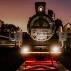Abra&ccedil;a&iacute; promove passeio de trem noturno com m&uacute;sica e gastronomia