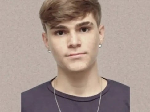 Após 16 dias internado, foi confirmada a morte cerebral do adolescente
(Foto : Família Rodrigo Castanheira / Divulgação)